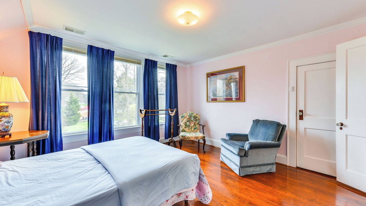 Photo of Bedroom in Lincolnton