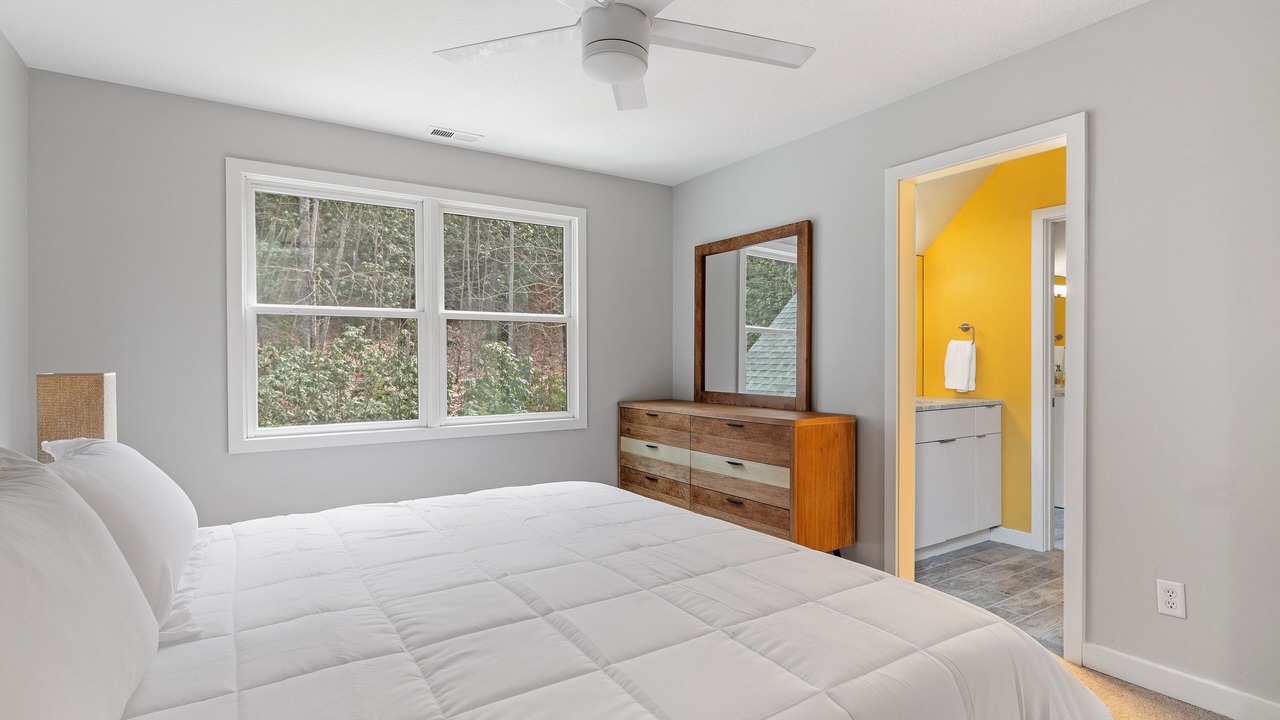 Photo of Bedroom in Fairview