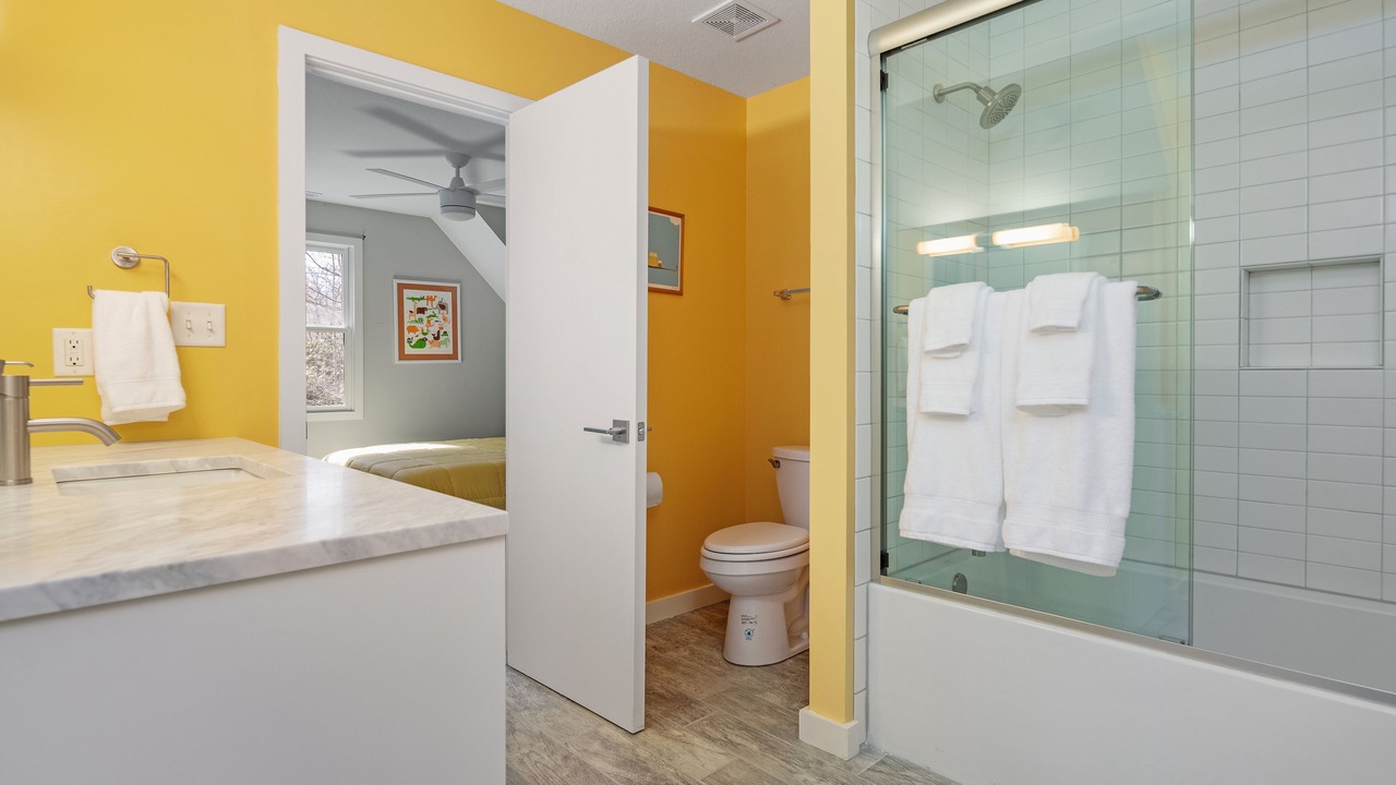 Photo of Bathroom in Fairview