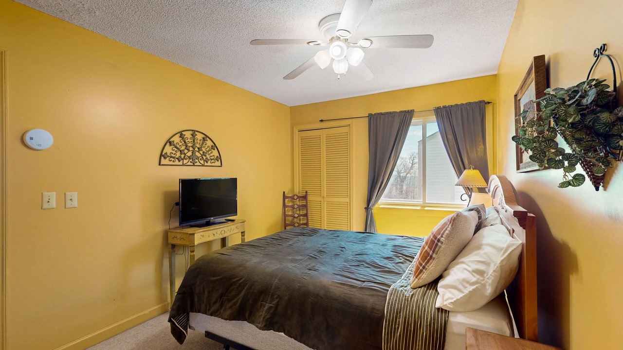 Photo of Bedroom in Banner Elk