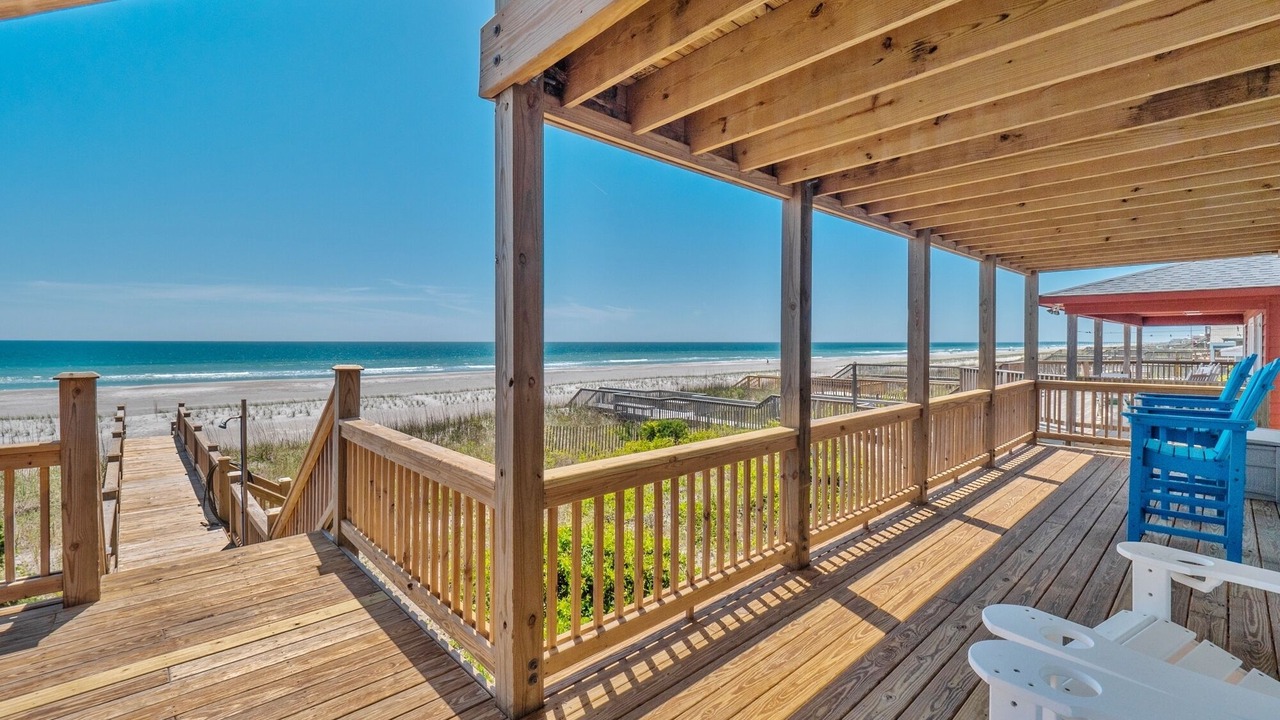 Photo of Patio Balcony in Topsail Beach