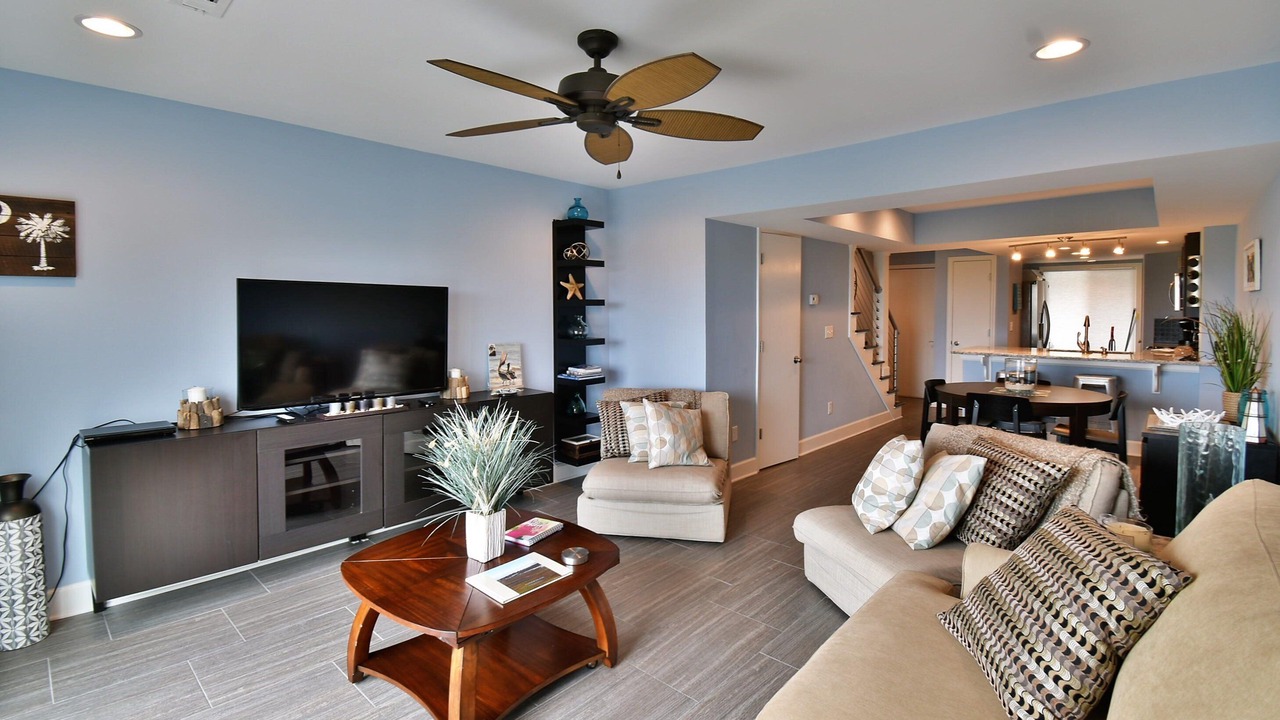 Photo of Bedroom in Oceanmarsh Subdivision