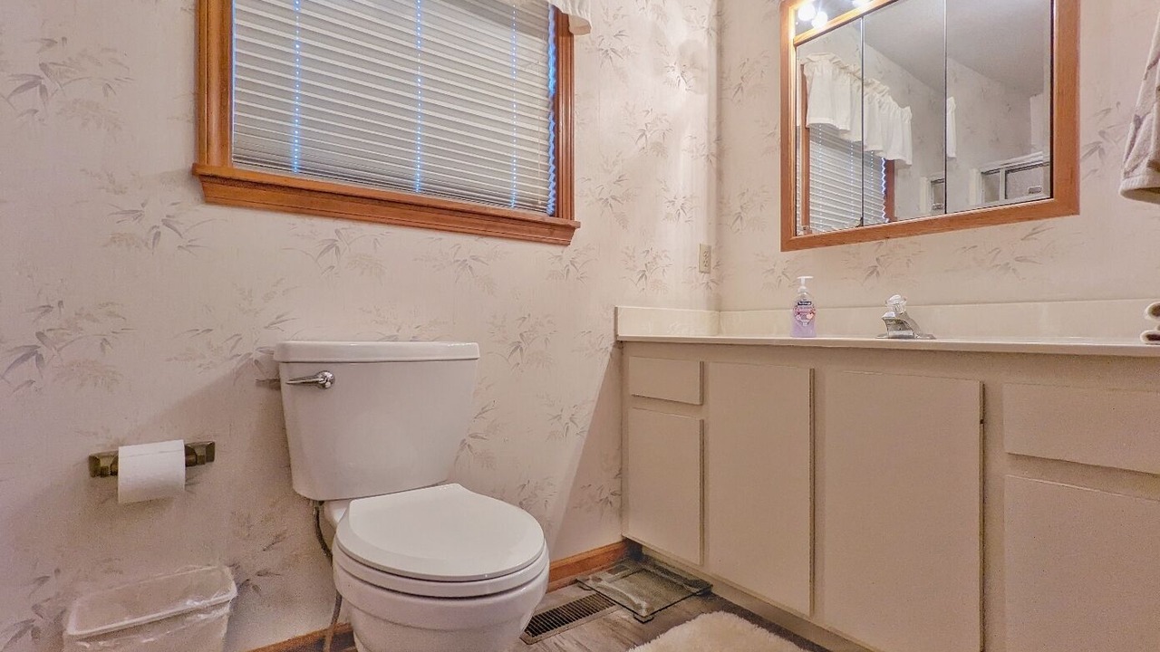 Photo of Bathroom in Valley Creek Run