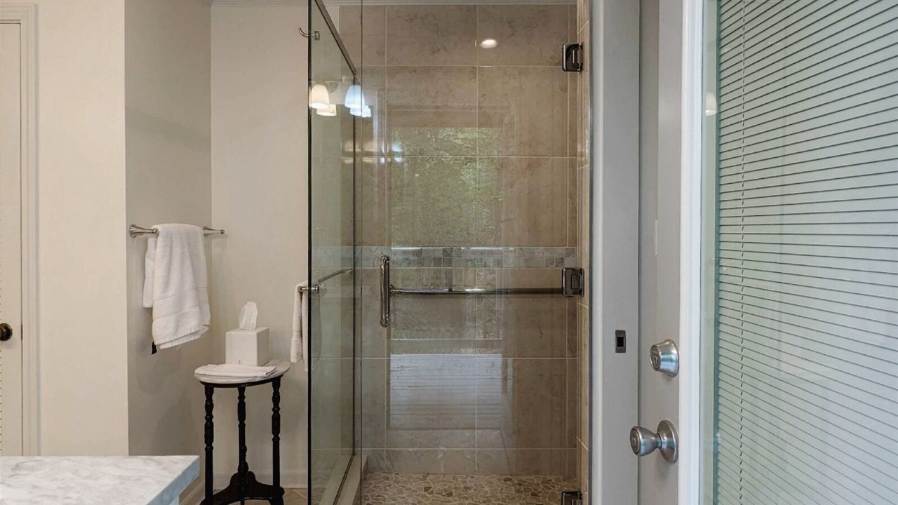 Photo of Bathroom in Lake Junaluska