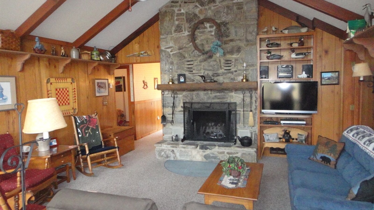 Photo of Livingroom in Lake Junaluska