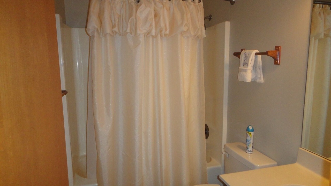 Photo of Bathroom in Lake Junaluska