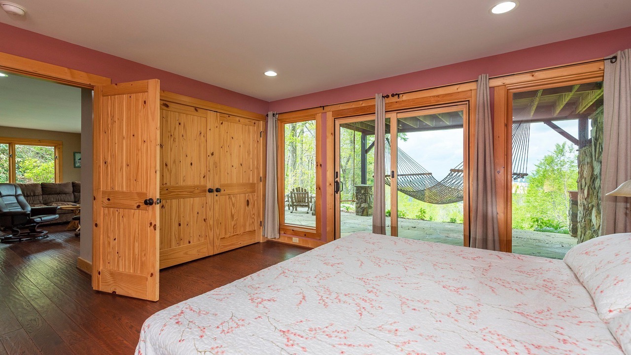 Photo of Bathroom in Weaverville