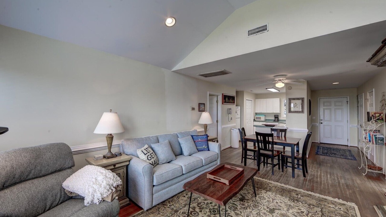 Photo of Livingroom in Ocracoke