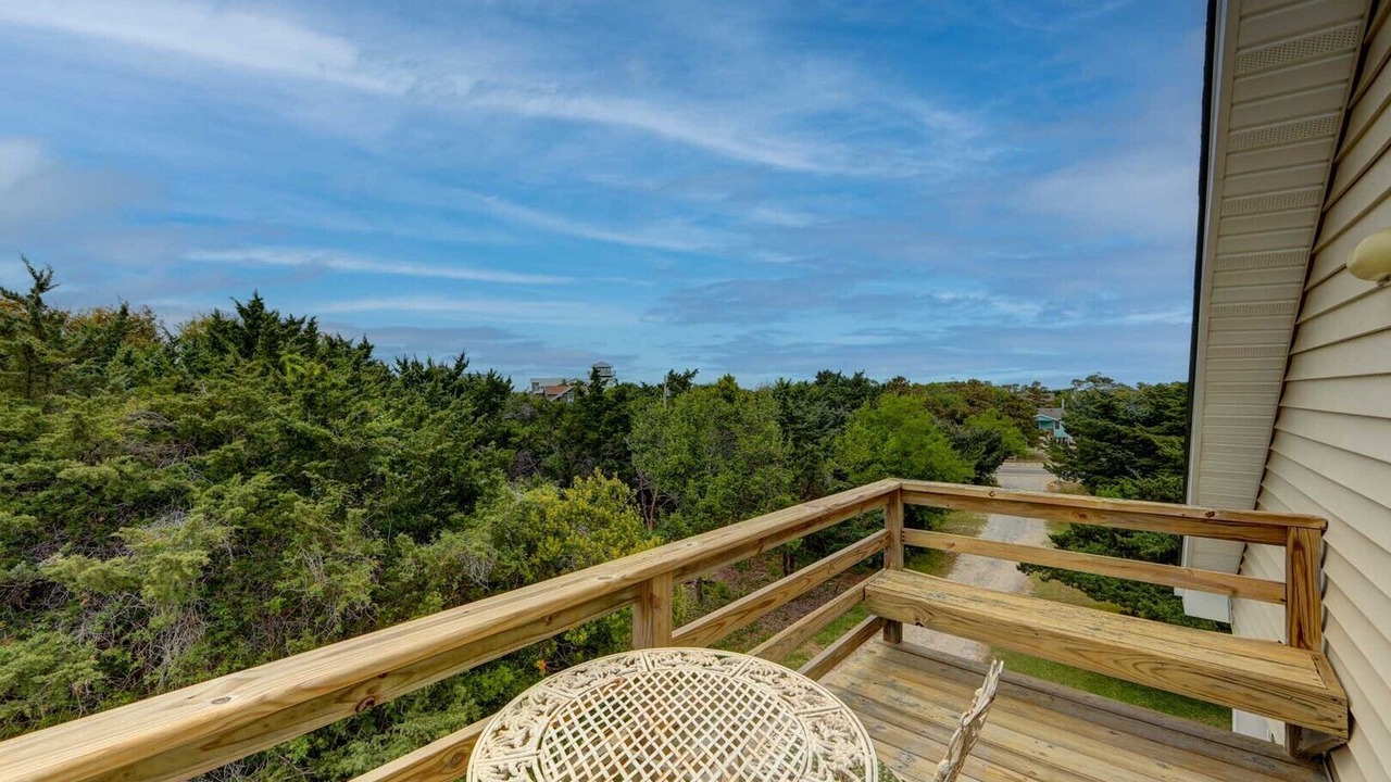 Photo of Patio Balcony in Ocracoke