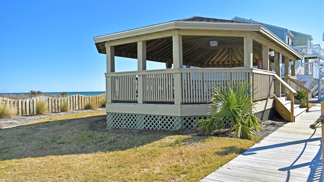 Photo of Patio Balcony in Kure Beach
