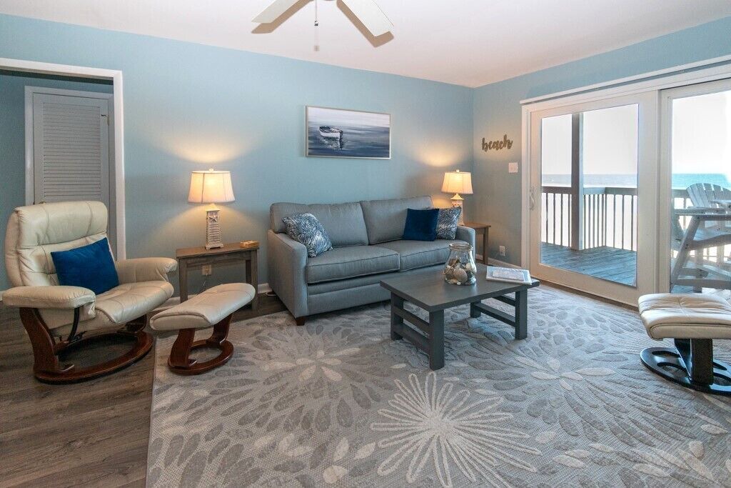 Photo of Livingroom in Kure Beach