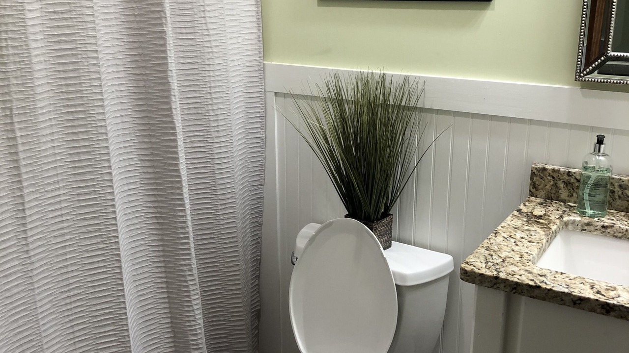 Photo of Bathroom in Colington