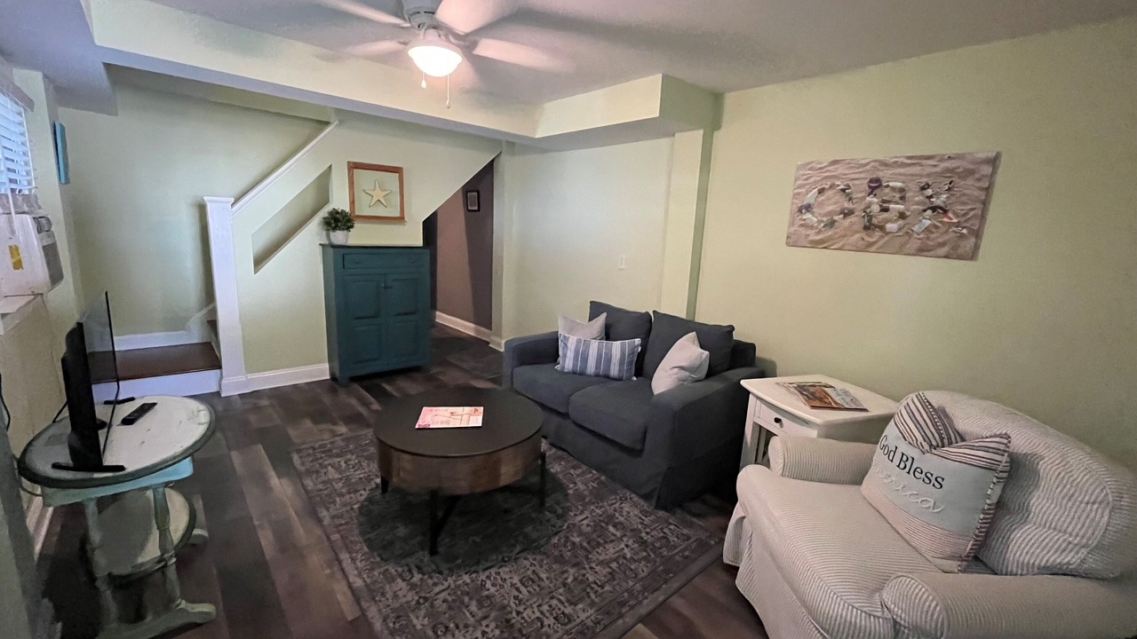 Photo of Bedroom in Colington