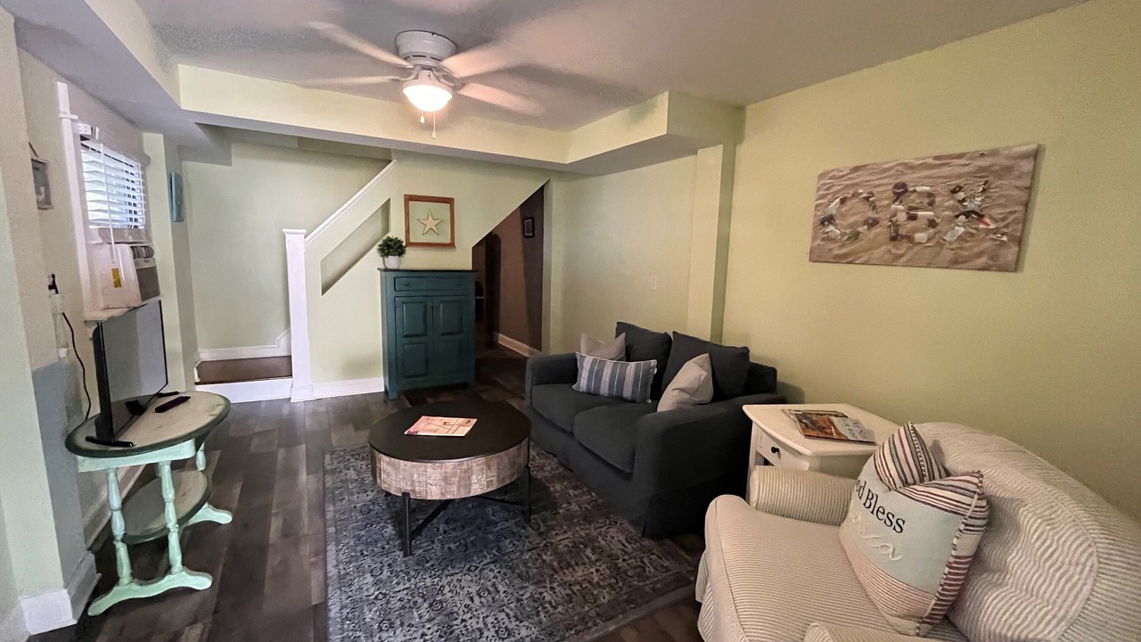 Photo of Bedroom in Colington