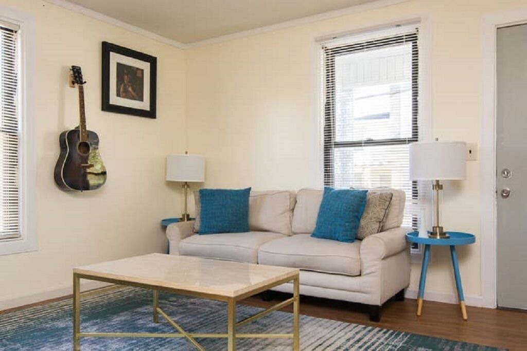 Photo of Livingroom in Maxwell