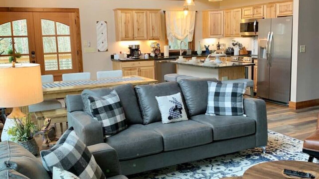 Photo of Livingroom in Deep Gap