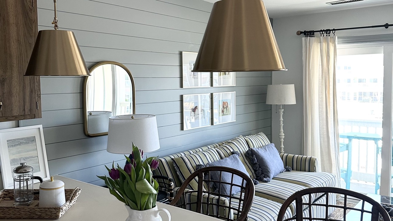 Photo of Livingroom in Emerald Isle