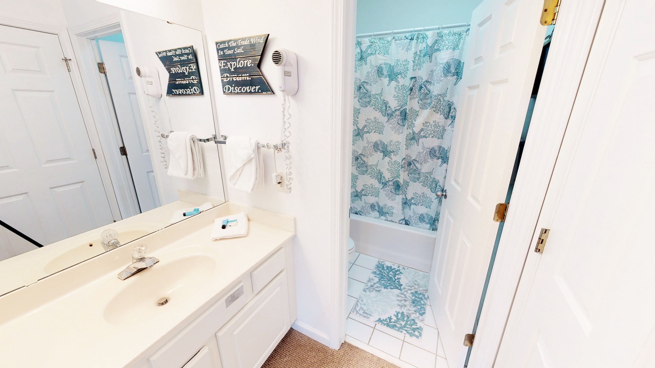 Photo of Bathroom in Sea Trail