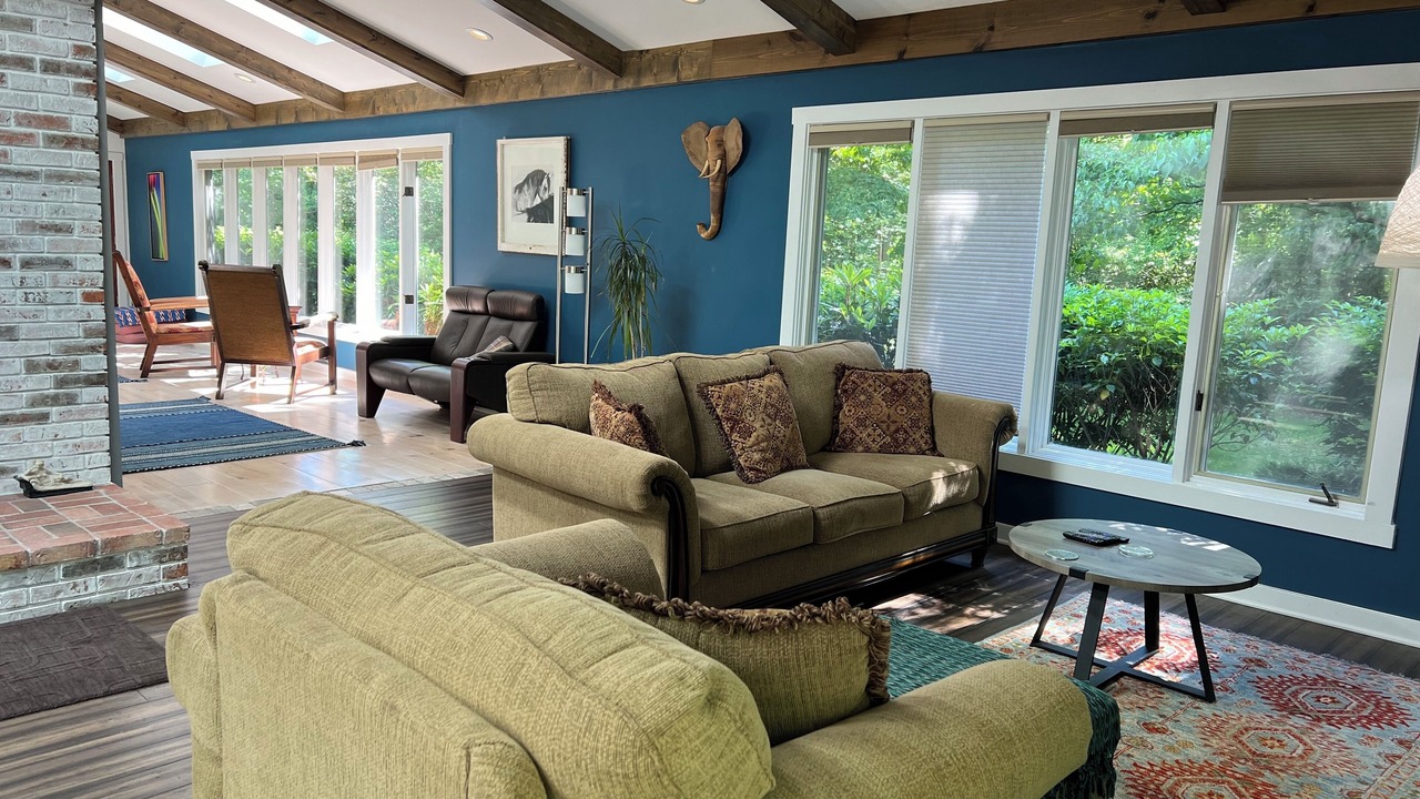 Photo of Livingroom in Linville Falls