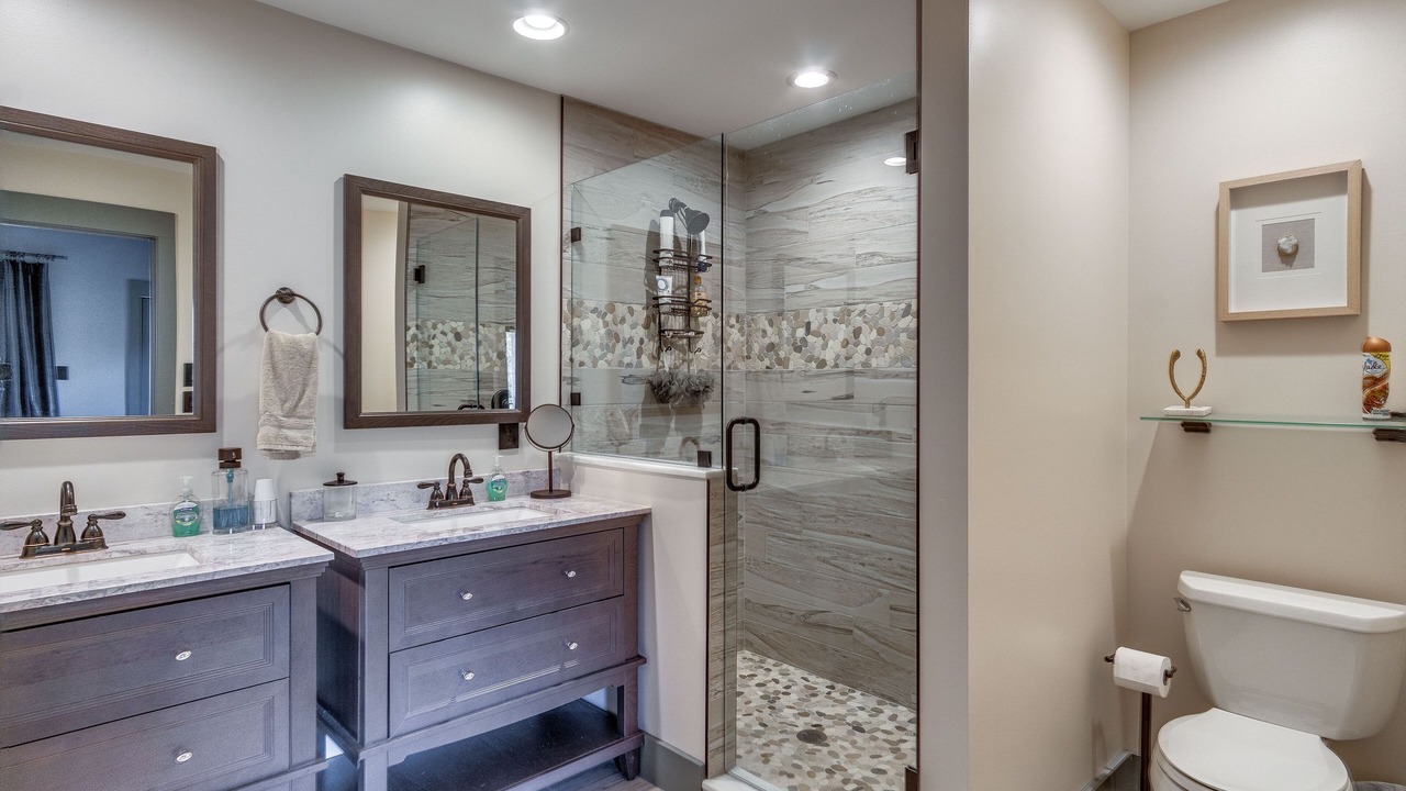 Photo of Bathroom in Sapphire
