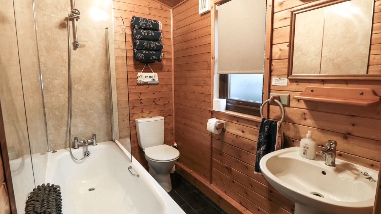 Photo of Bathroom in Loftus