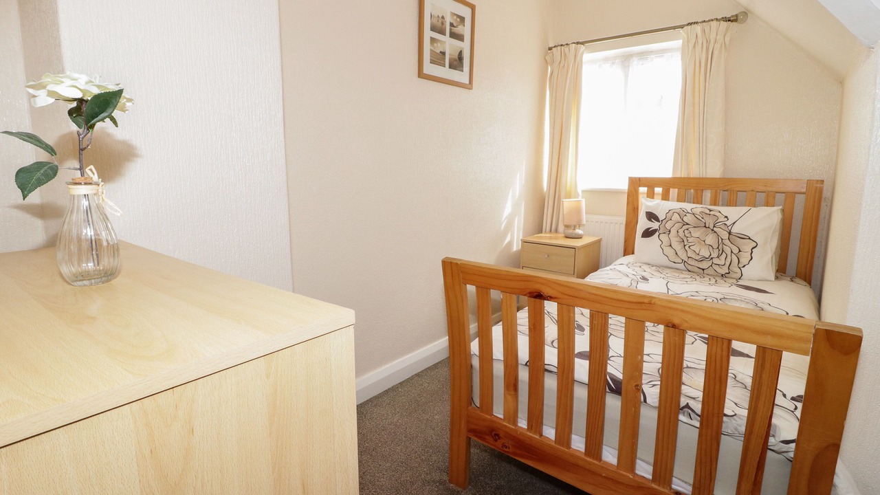 Photo of Bedroom in Llandudno