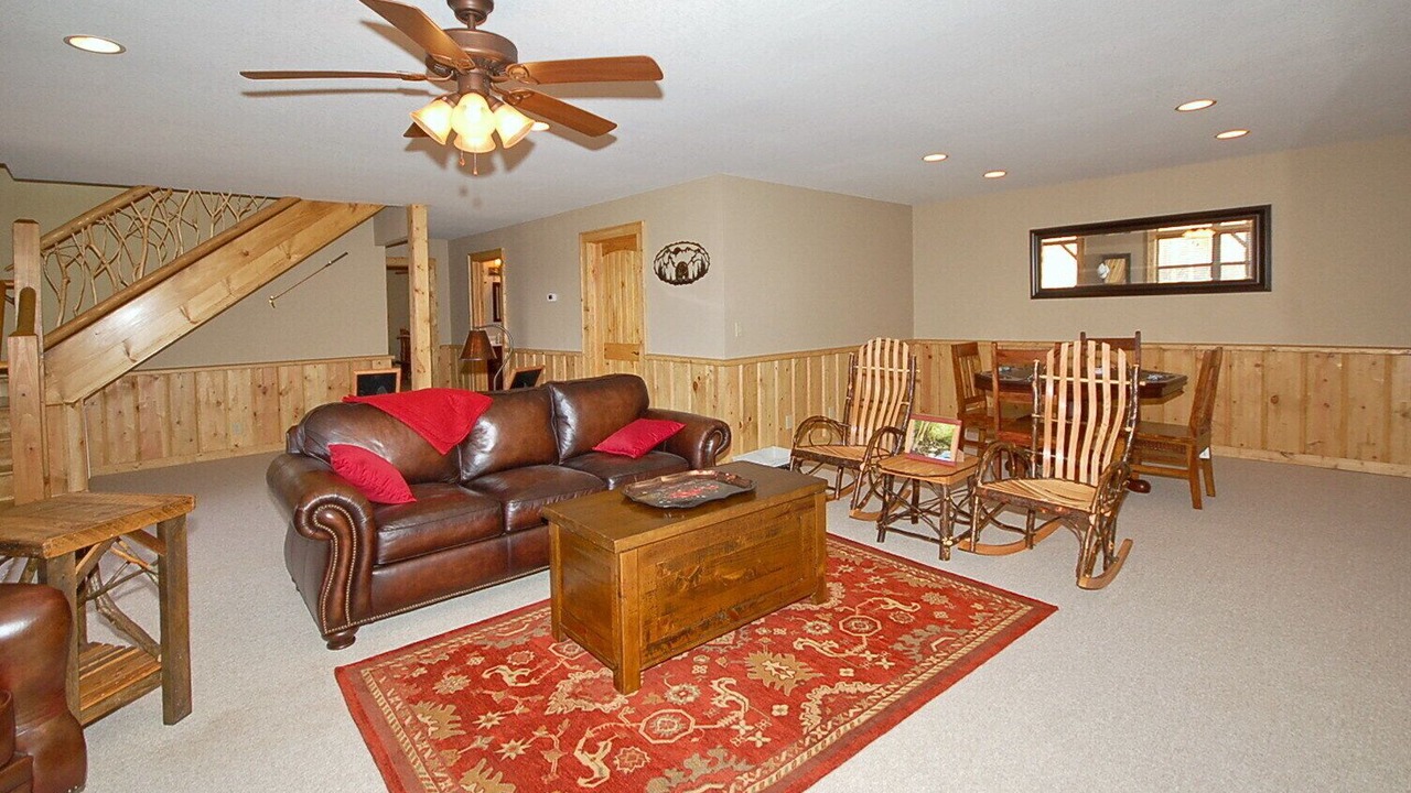 Photo of Livingroom in Maggie Valley