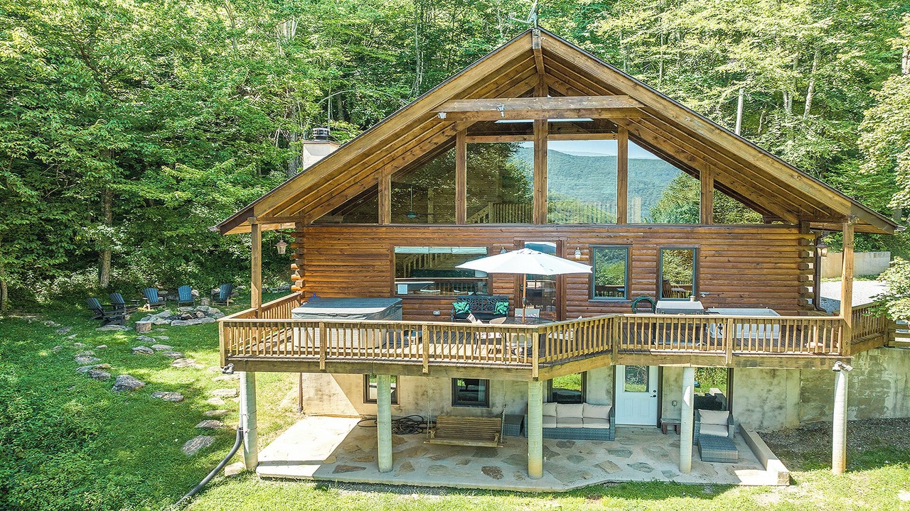 Photo of Outdoor in Maggie Valley