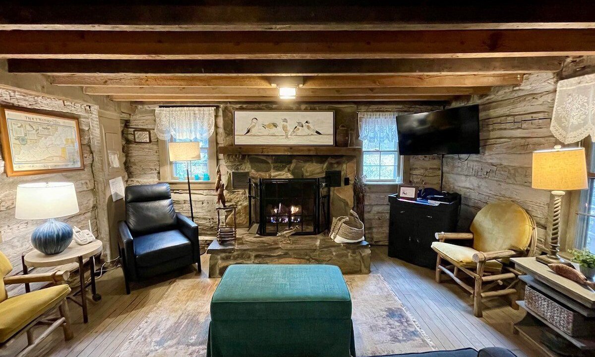 Photo of Livingroom in Fleetwood