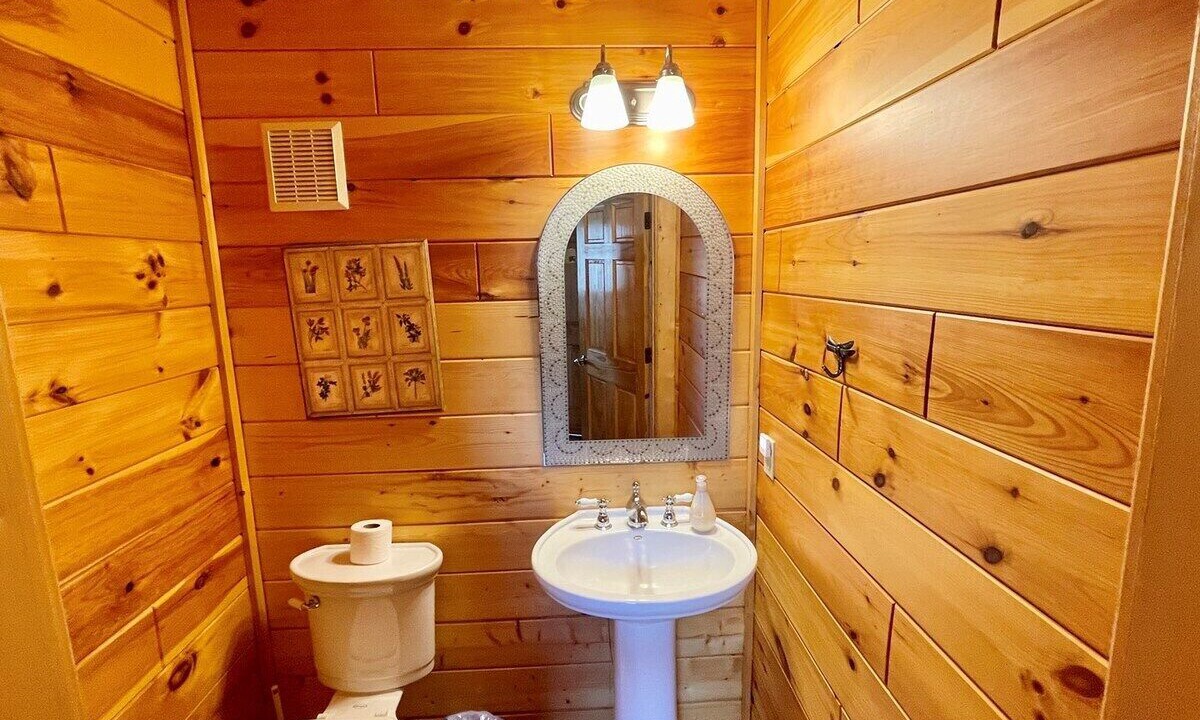 Photo of Bathroom in Jefferson
