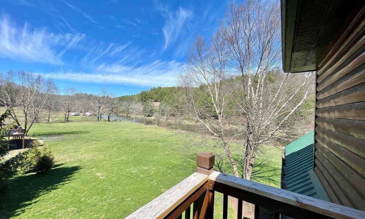 Photo of Patio Balcony in Jefferson