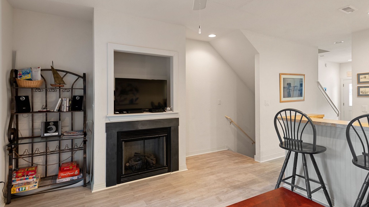 Photo of Livingroom in Bermuda Bay