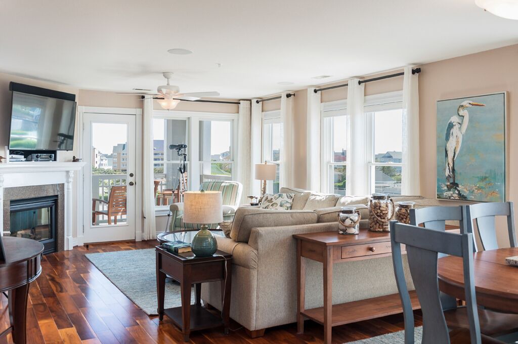 Photo of Livingroom in Manteo