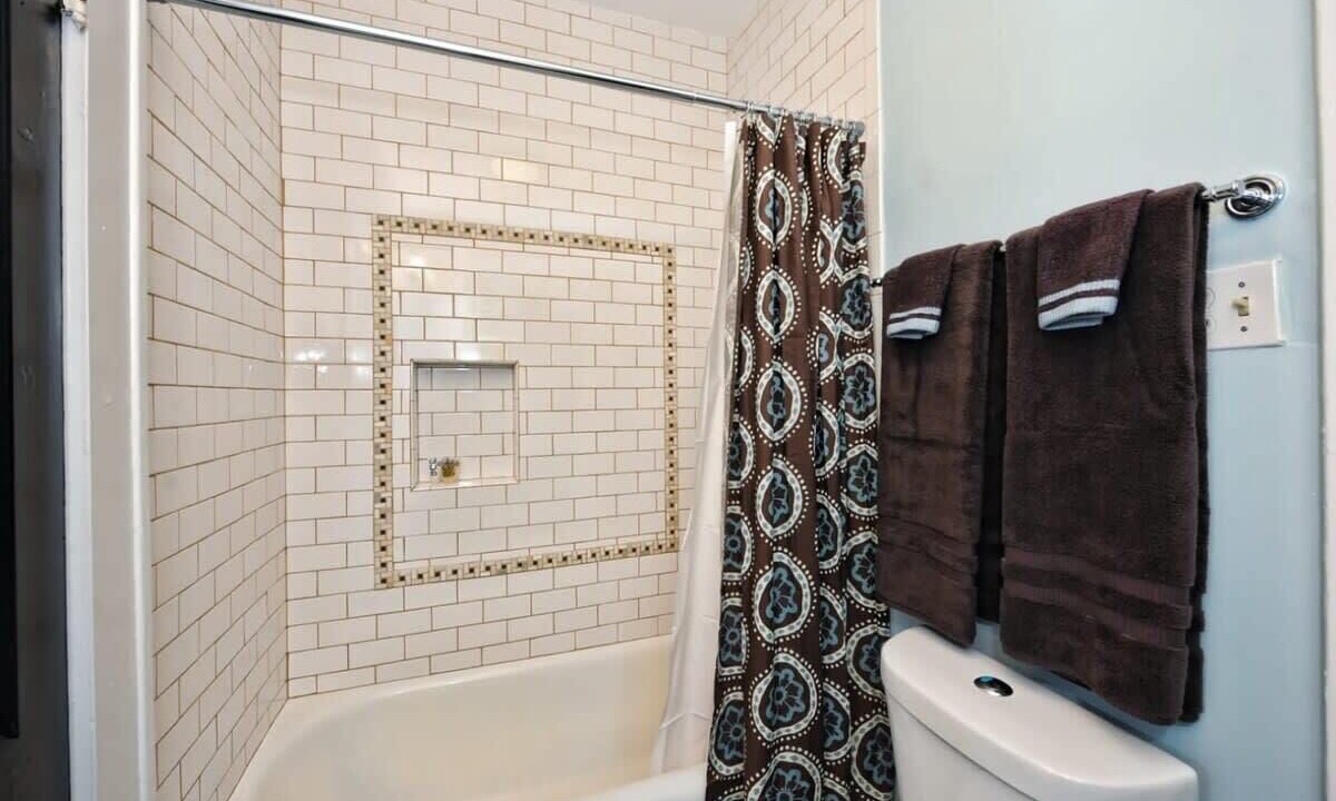 Photo of Bathroom in Cherry