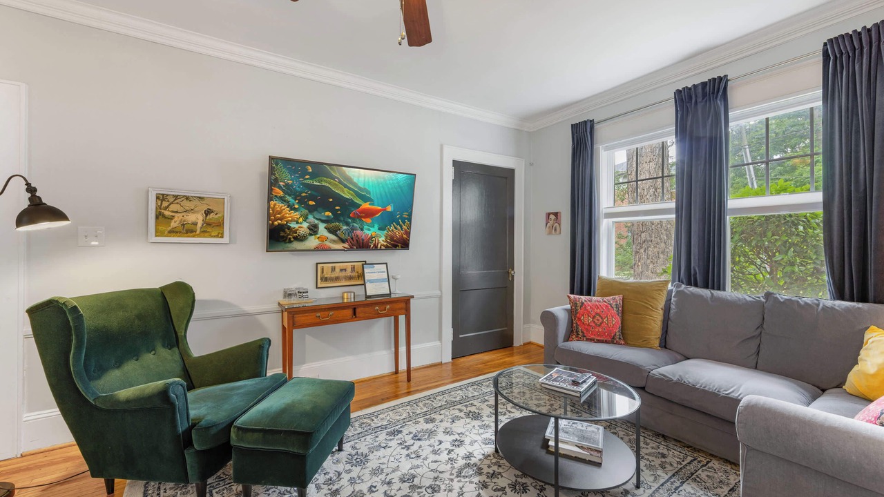 Photo of Livingroom in Dilworth