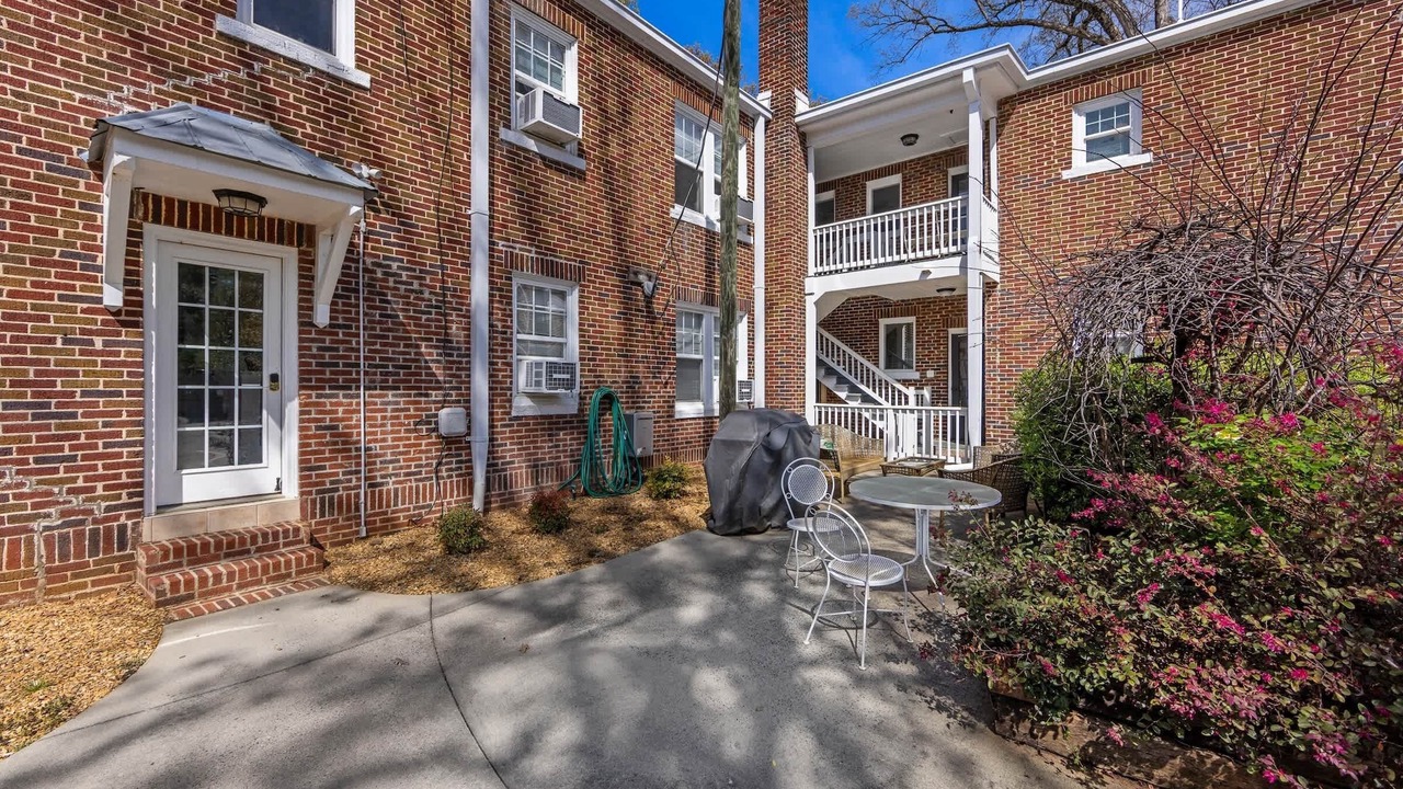 Photo of Outdoor in Dilworth