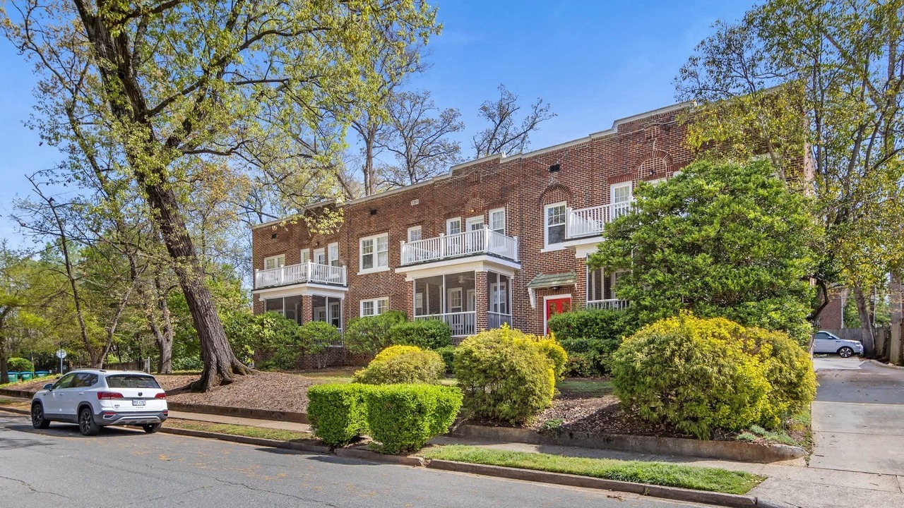 Photo of Outdoor in Dilworth