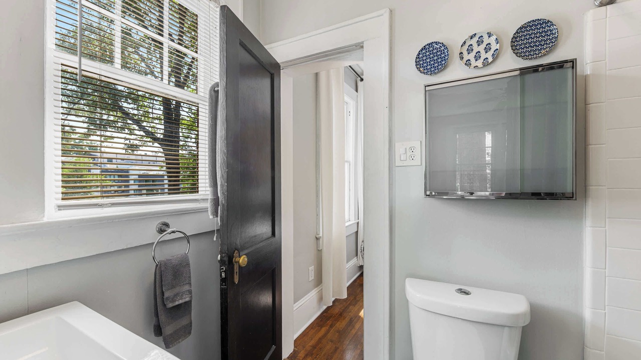 Photo of Bathroom in Cherry