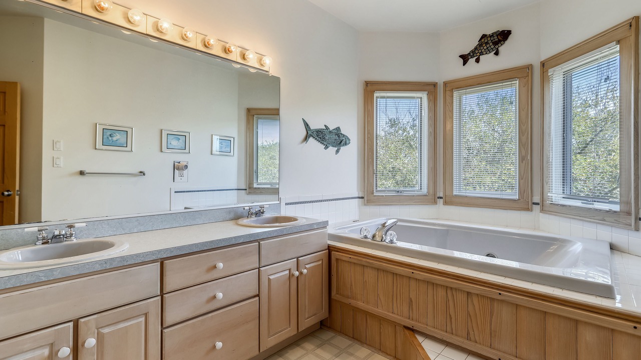 Photo of Bathroom in Spindrift