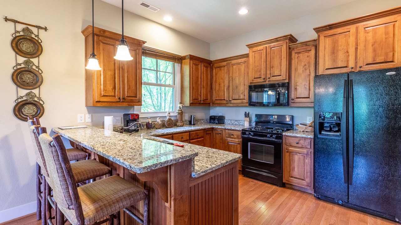 Photo of Kitchen in Bear Lake Reserve