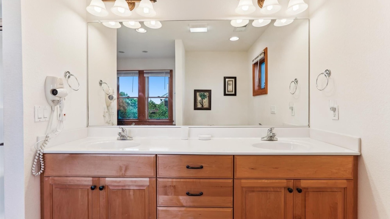 Photo of Bathroom in Ocean Sands