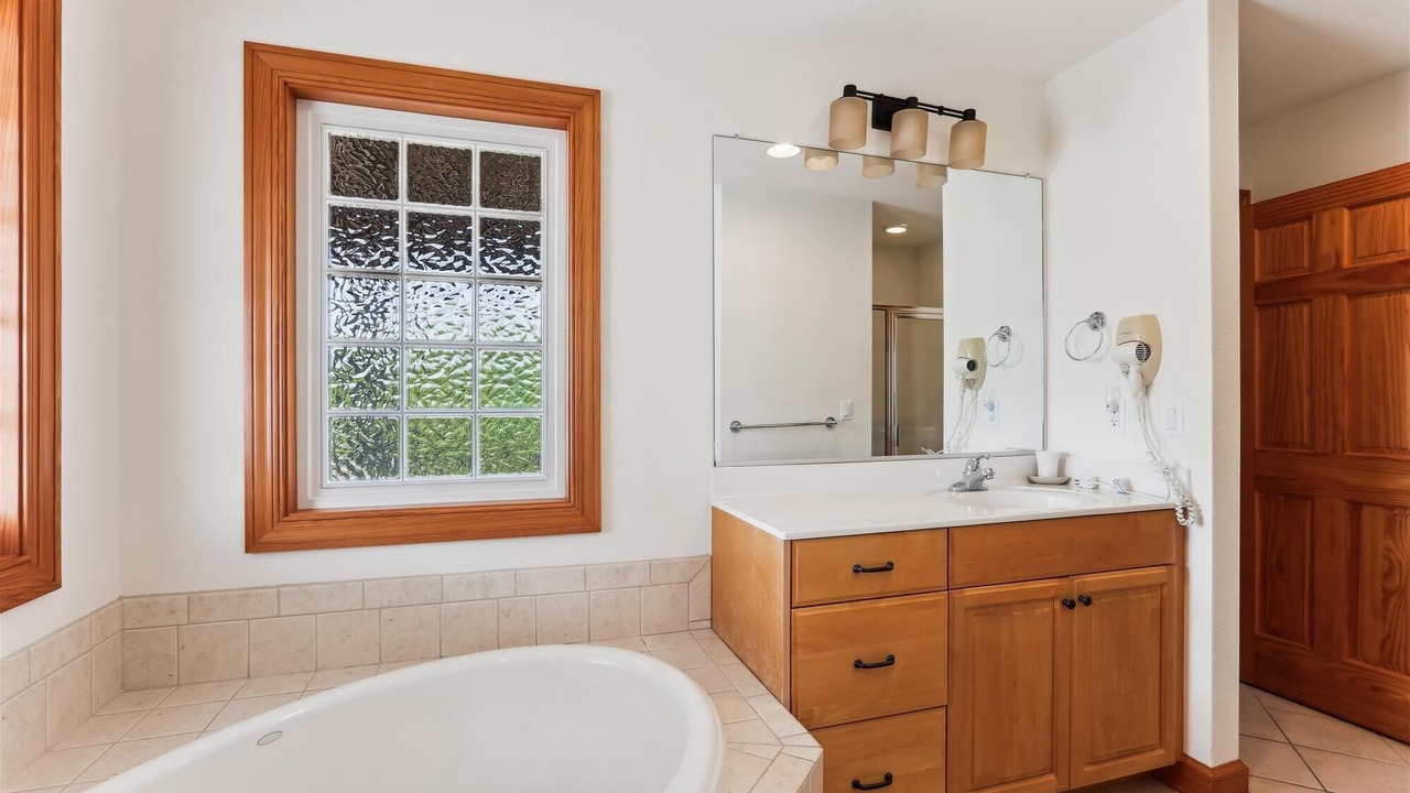 Photo of Bathroom in Ocean Sands