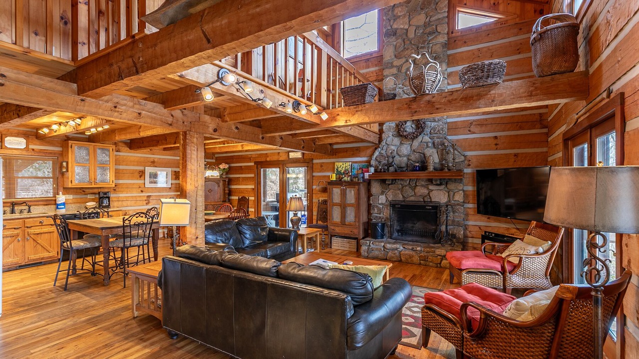 Photo of Livingroom in Boone