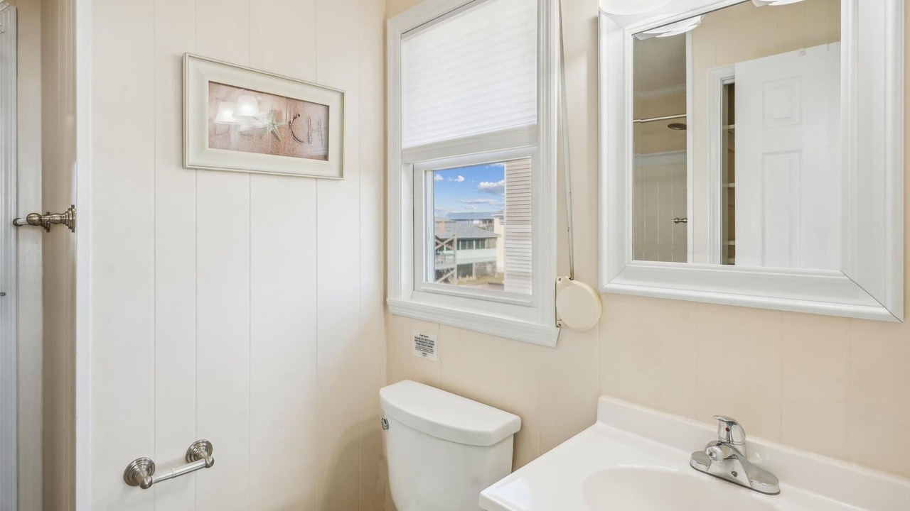 Photo of Bathroom in Kitty Hawk