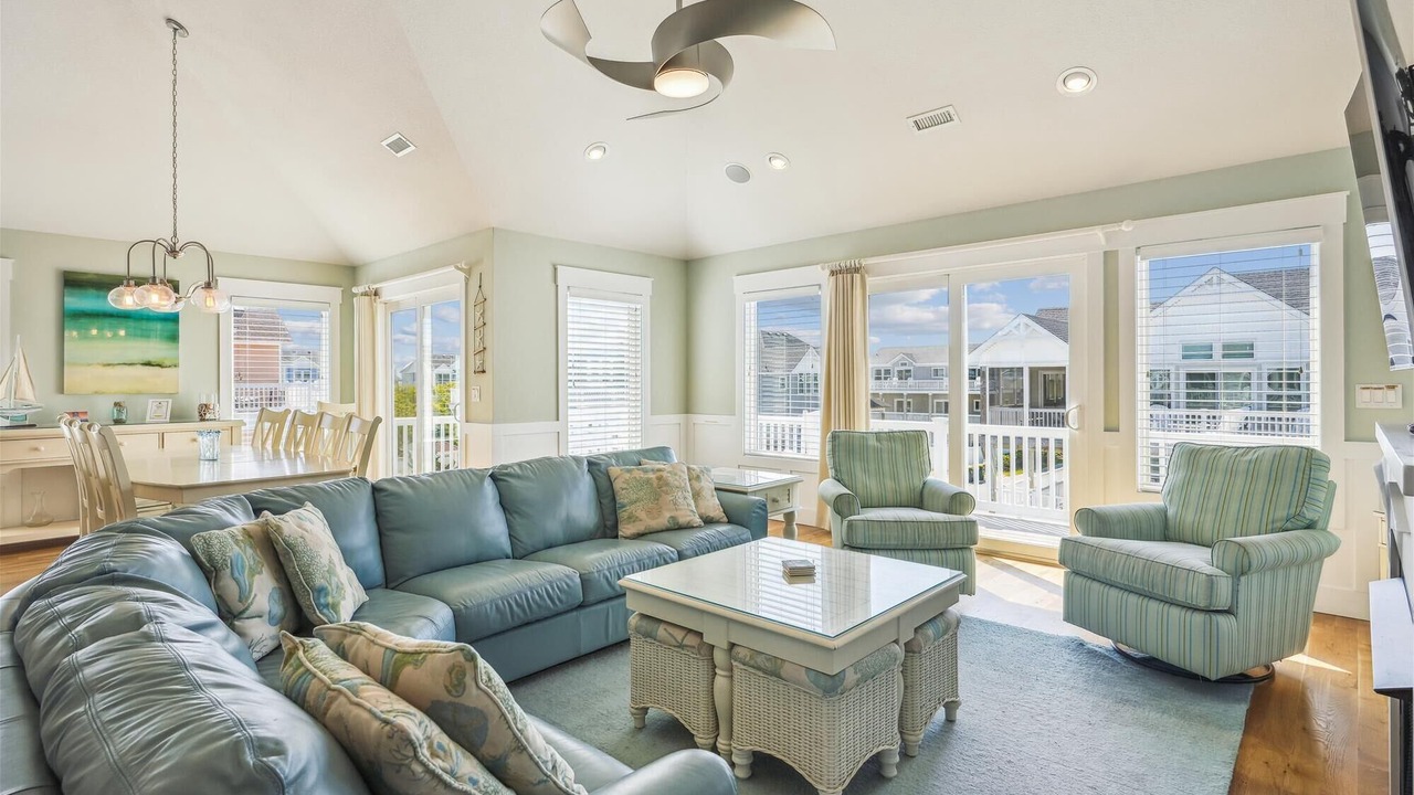 Photo of Livingroom in Ocean Sands