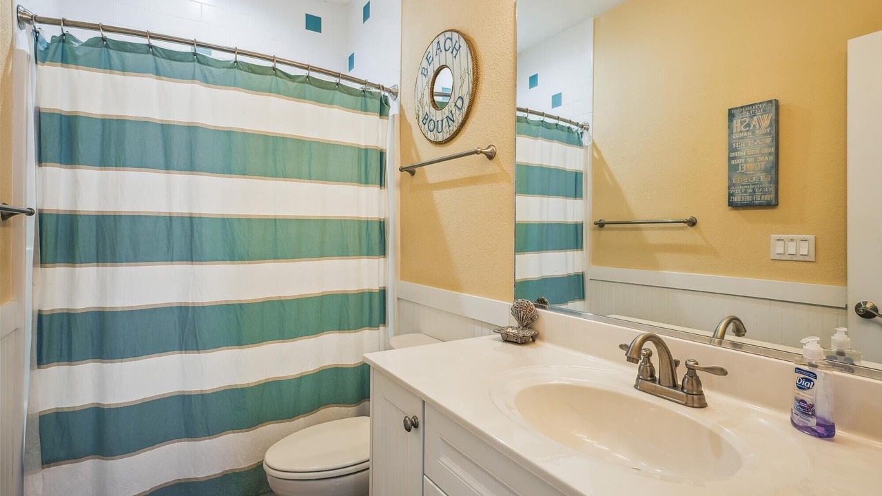Photo of Bathroom in Ocean Sands