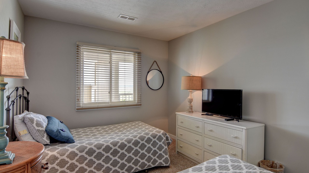 Photo of Bedroom in Shell Island