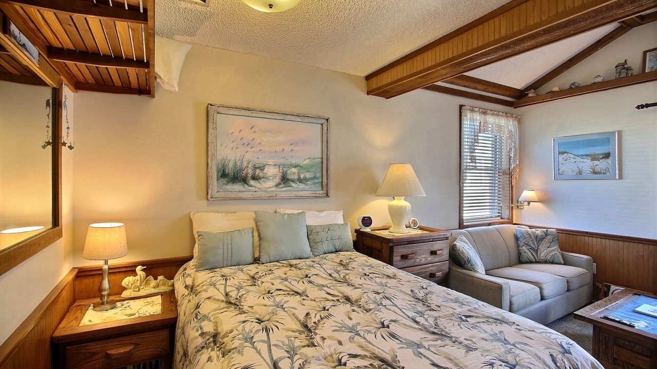 Photo of Bedroom in Hatteras