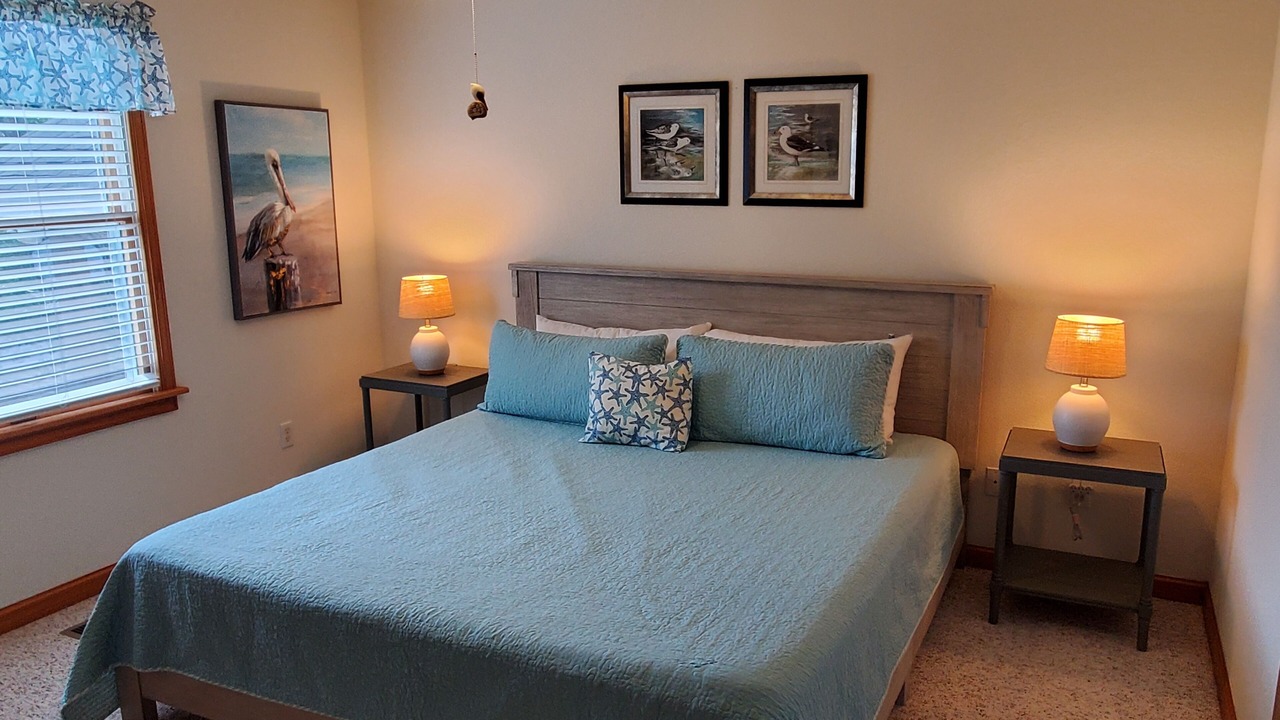 Photo of Bedroom in Whalehead Beach