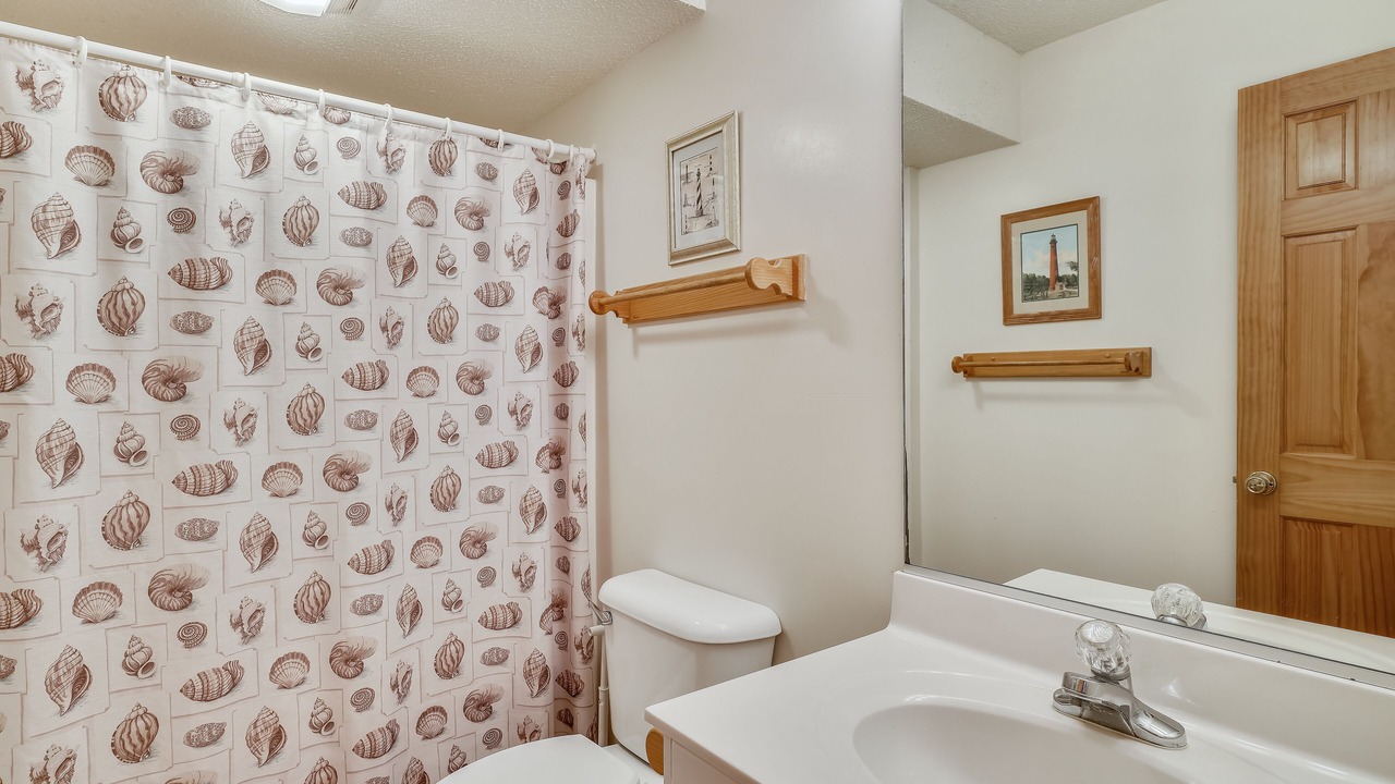 Photo of Bathroom in Whalehead Beach